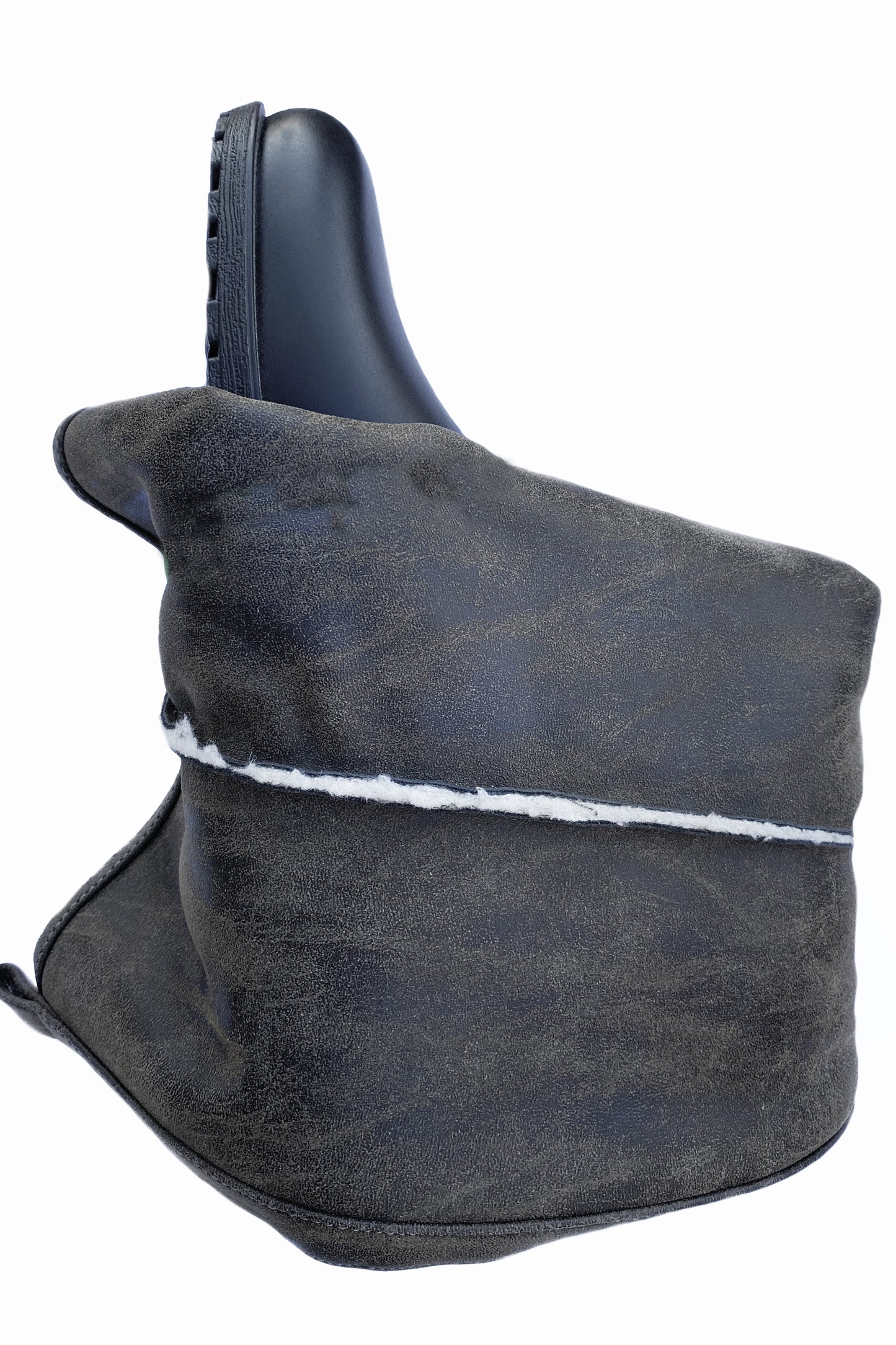 CHEYENNE DISTRESSED TALL BROWN